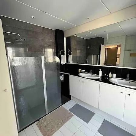Lovely 2-bedroom Unit * Athens